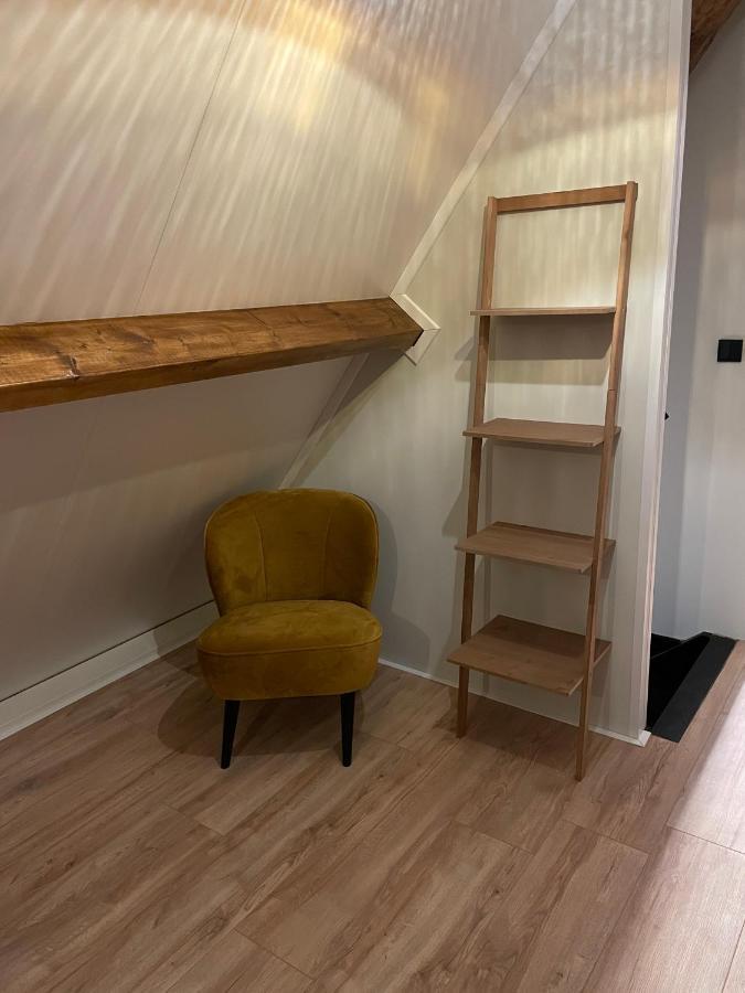 De Heerlykheid Wemeldinge, Vlak Bij Strand En Bos, Ruime Vakantiewoning Met Eigen Patio In De Karakteristieke Dorpsstraat Bagian luar foto
